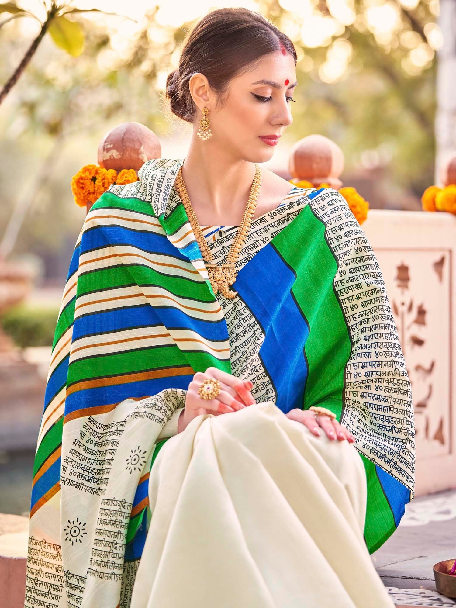 Get the best party wear saree