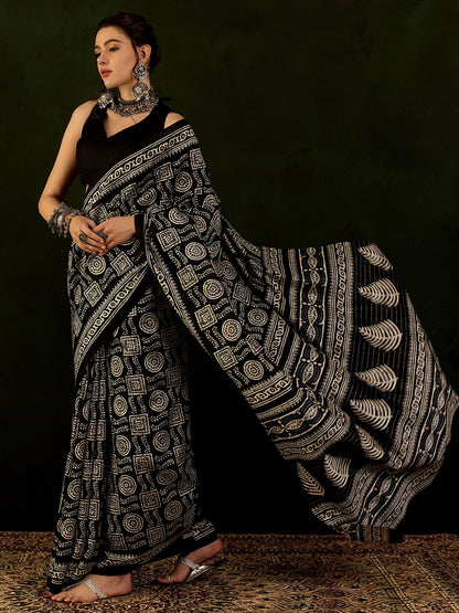 Get the best wedding sarees