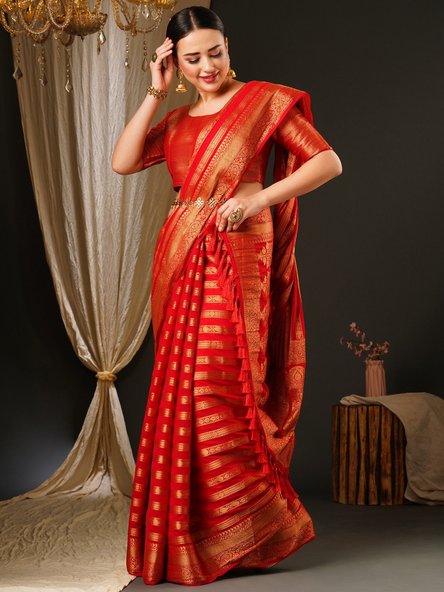 Get the best designer saree