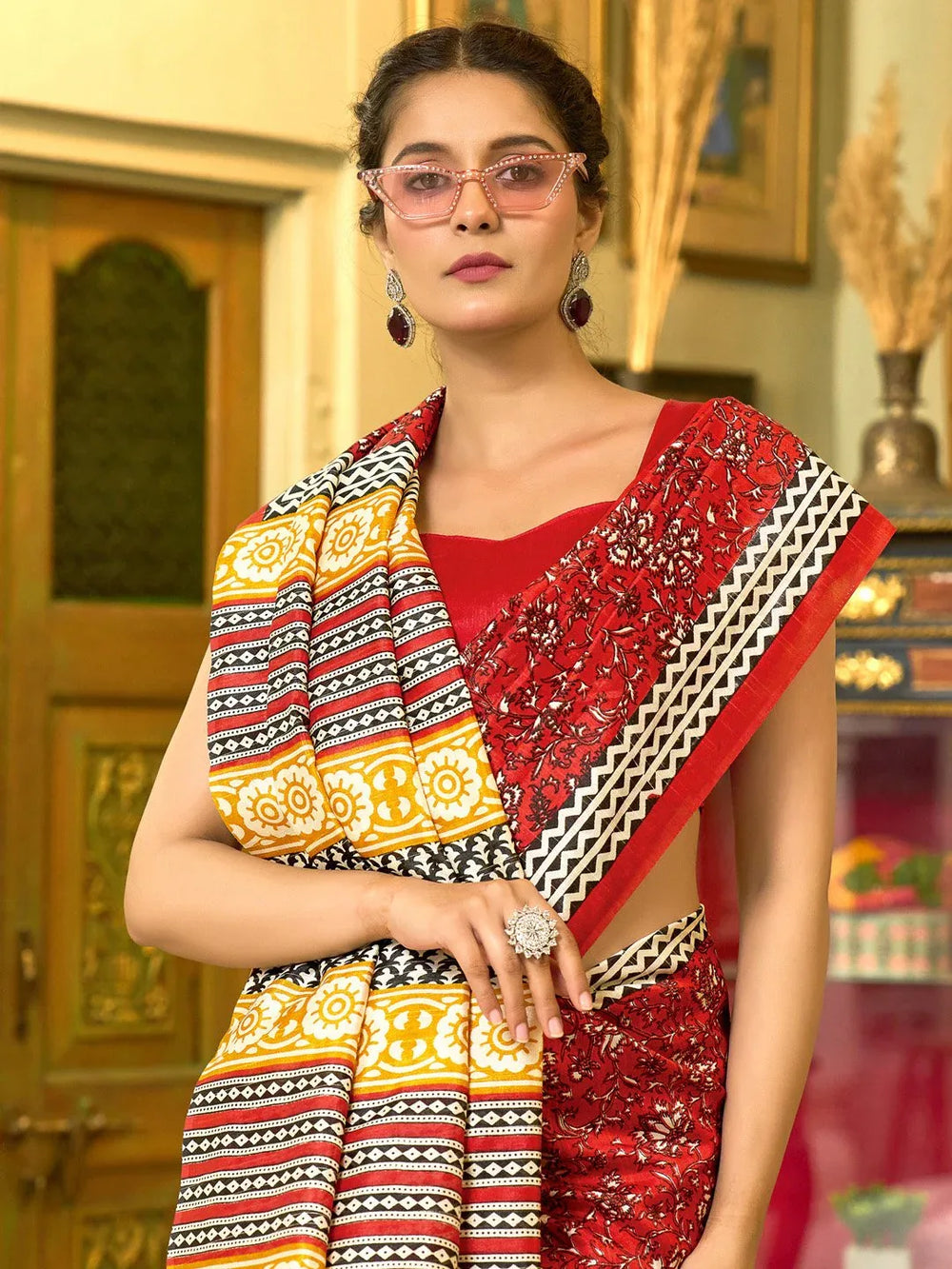 Get the best saree for women