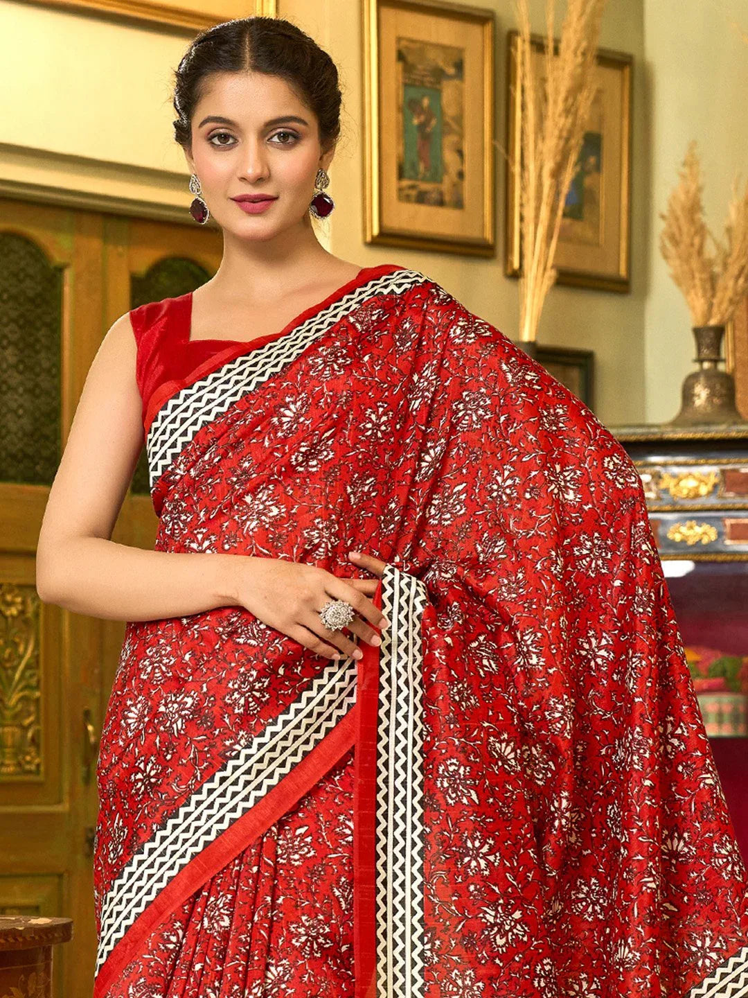 Get the best haldi saree