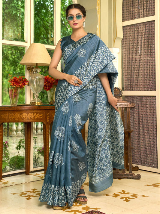 Get the best Kasavu saree online