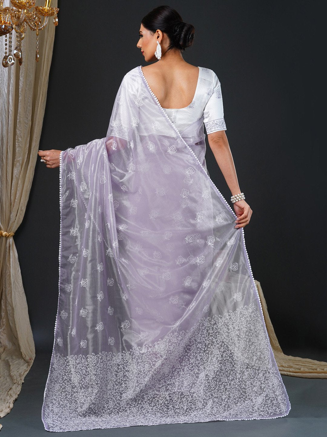 Get the best new saree design