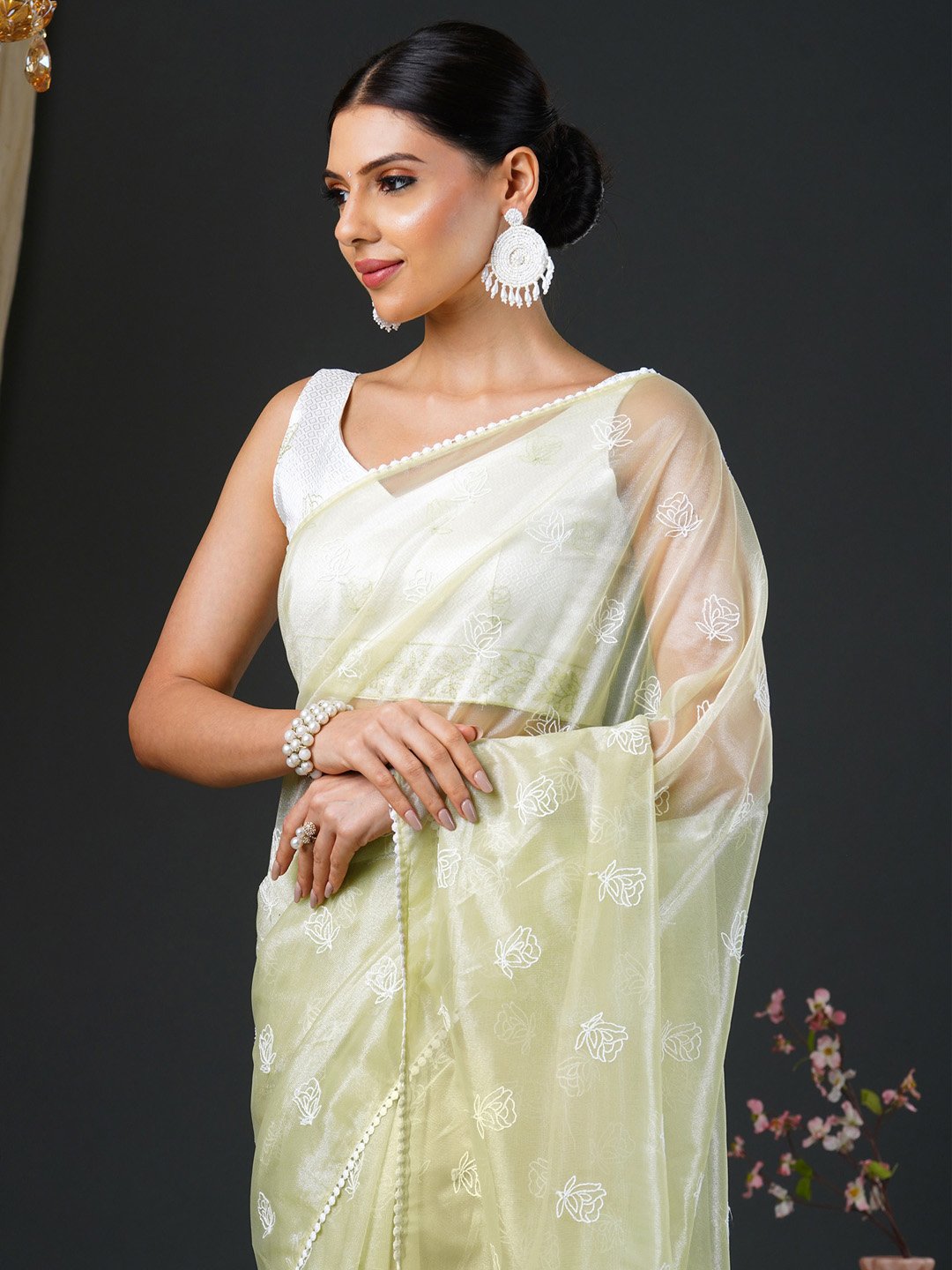 Get the best Banarasi silk saree