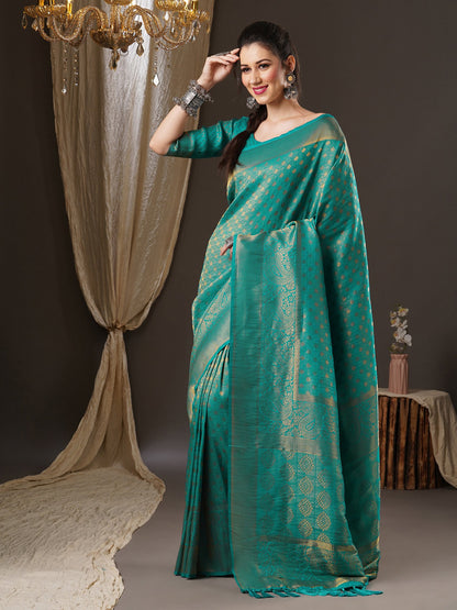 Get the best partywear saree