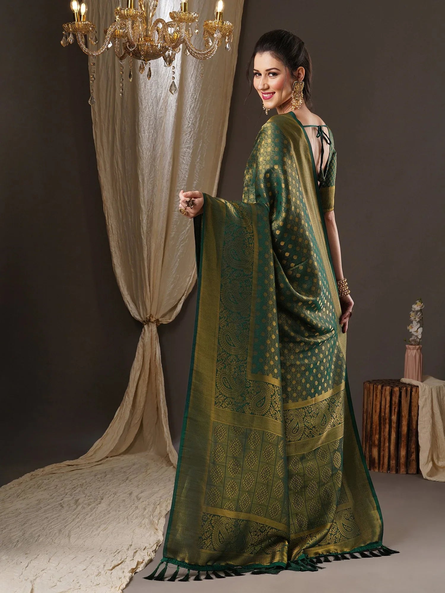 Exquisite Green Kanjeevaram Georgette Saree - The Dori Store