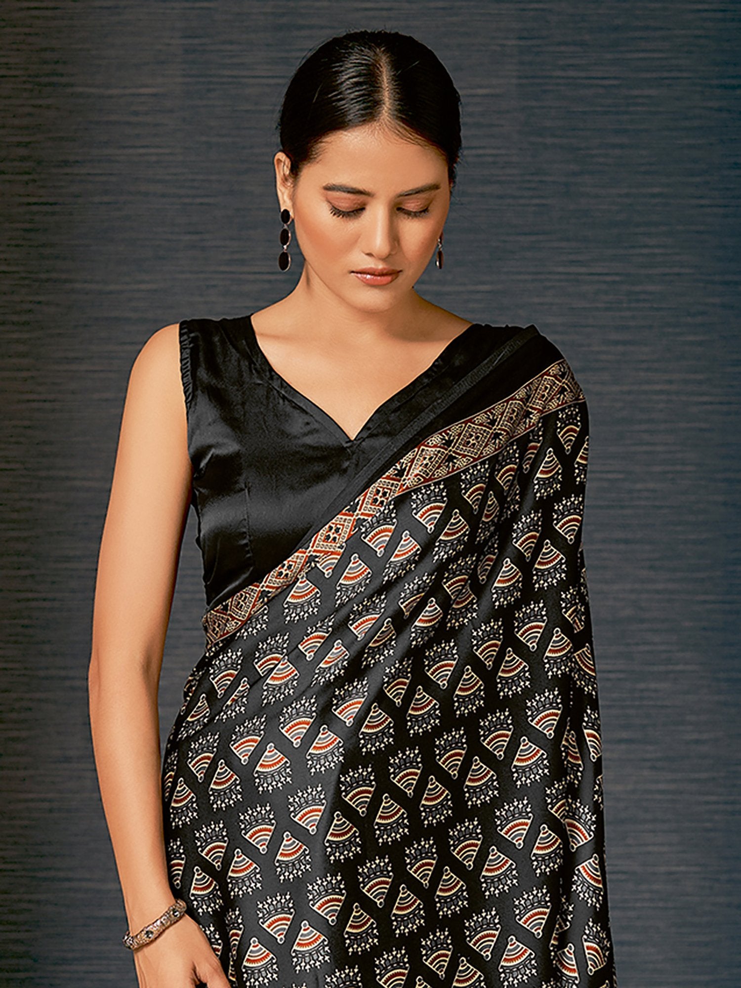 Get the best Saree shops near me