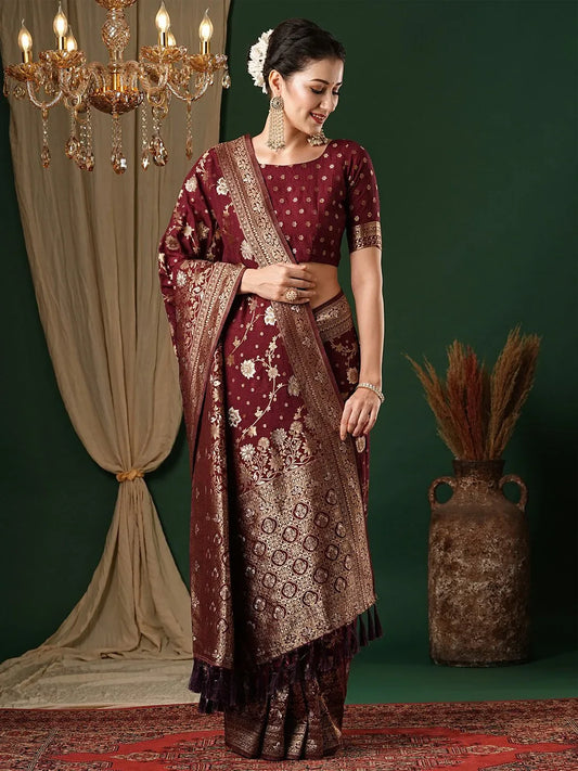 Maroon Maroon Kanjeevaram Georgette Woven Saree