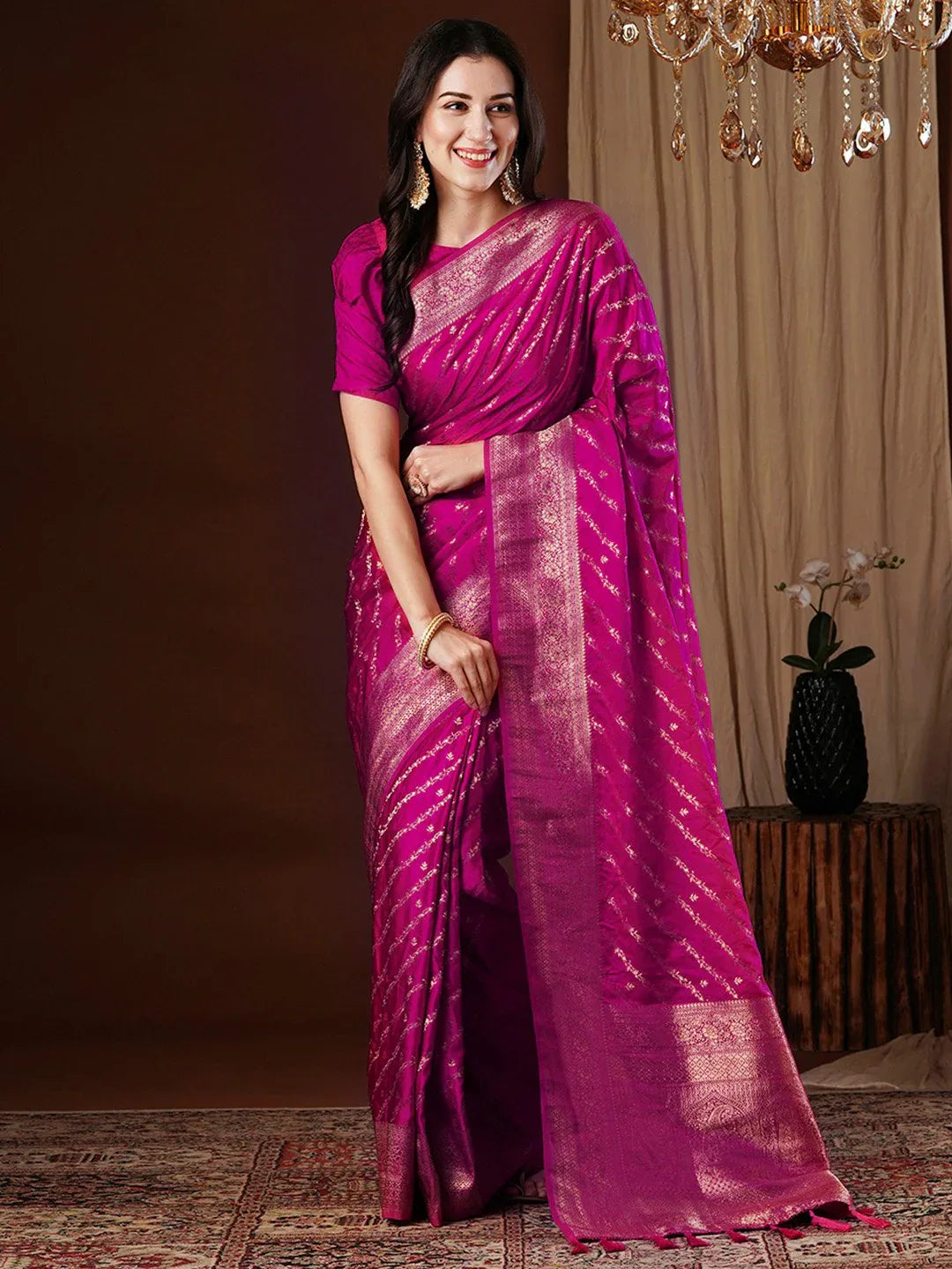 Pink Pink Kanjeevaram Satin Silk Woven Saree