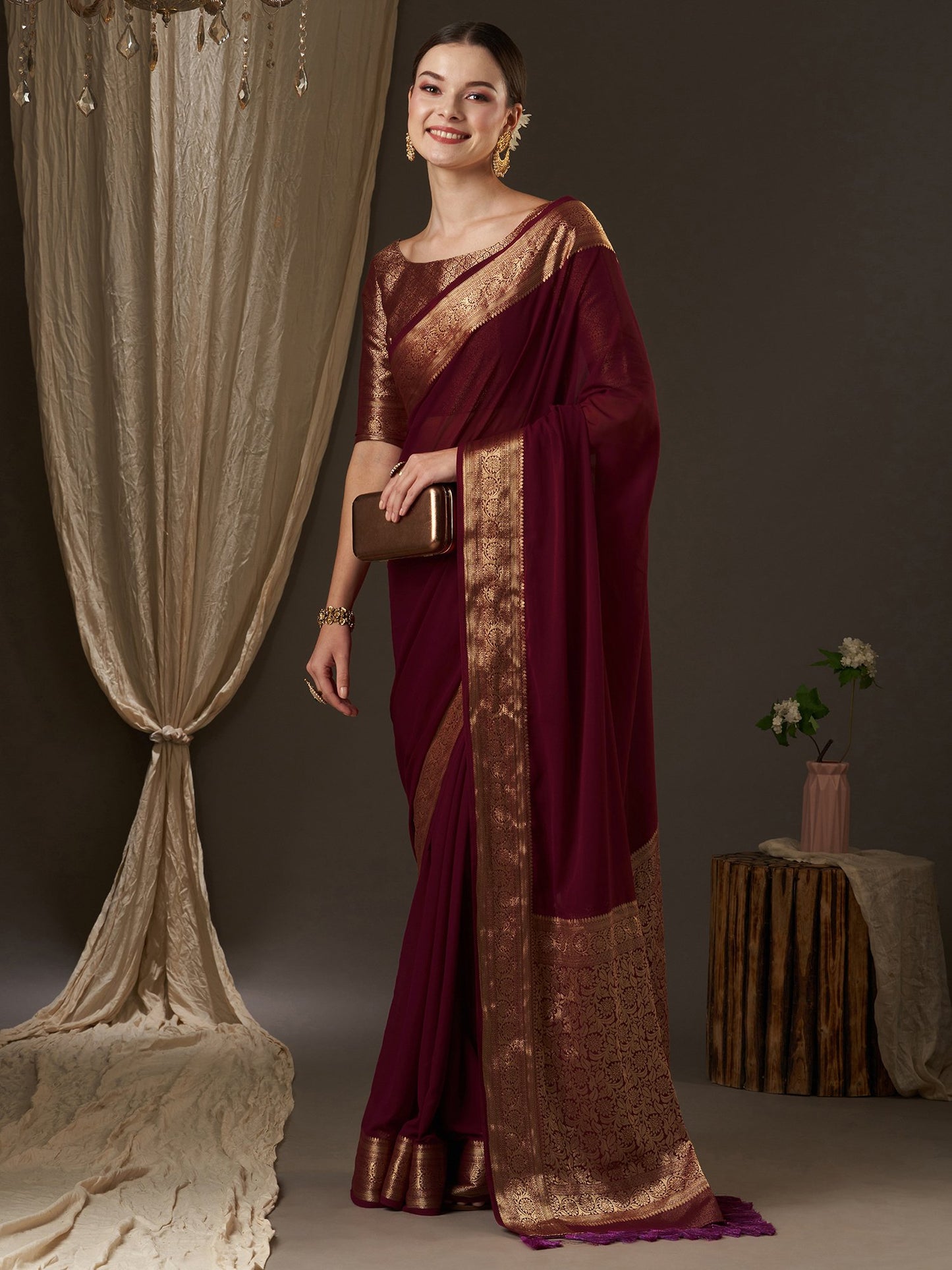 Get the best kanjeevaram South Indian bridal saree