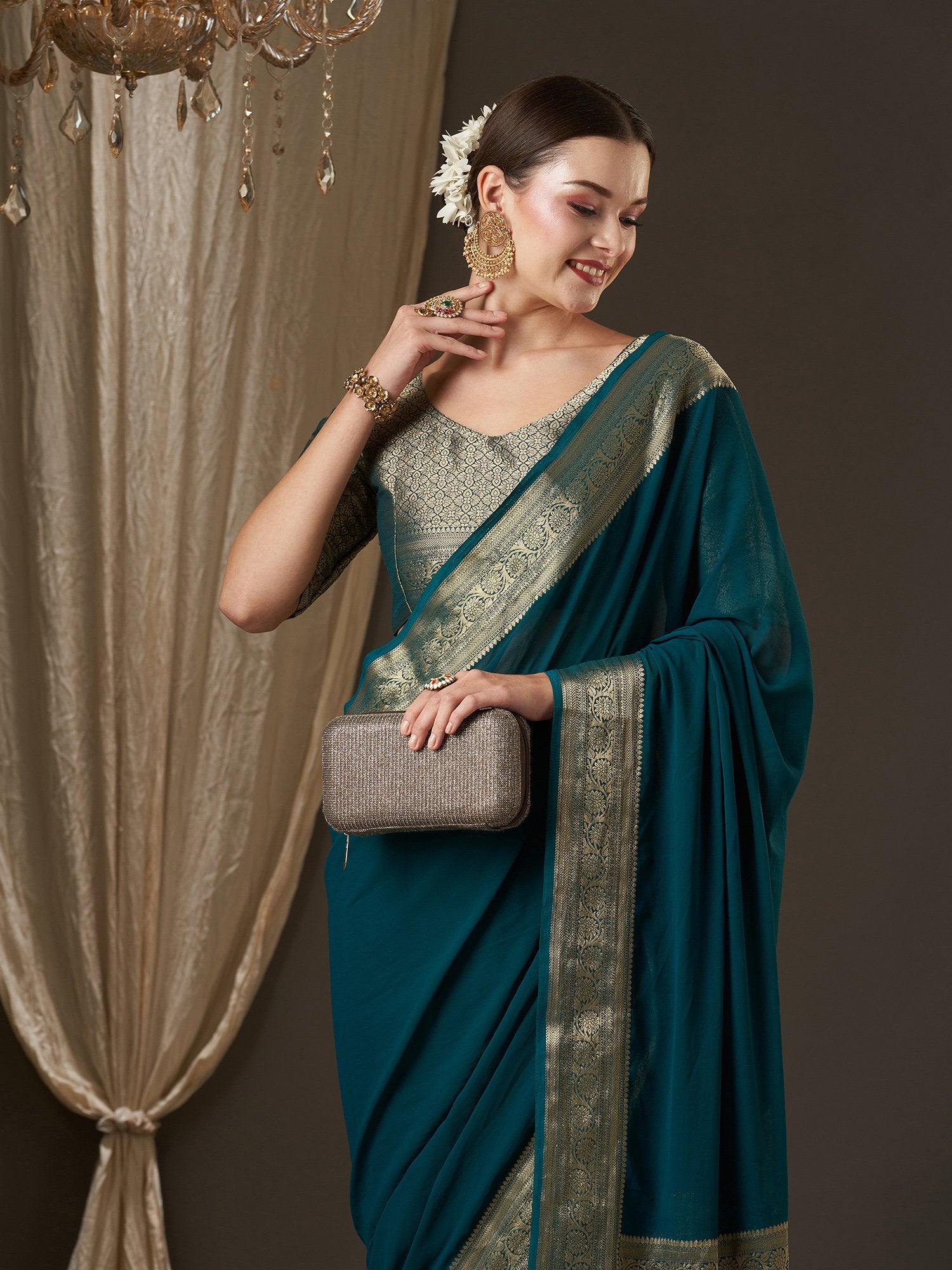 Get the best Dulhan saree