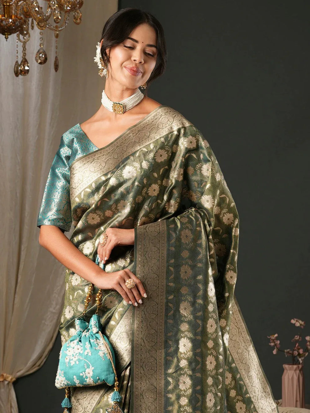 Get the best shaadi saree