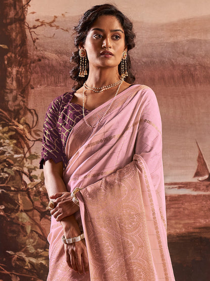 Get the best saree shops in Chandni Chowk