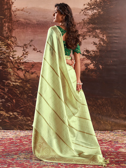 Get the best South Indian saree