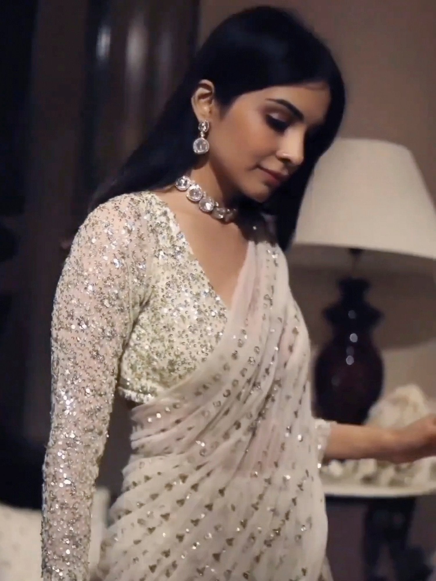 Get the best kanjeevaram South Indian bridal saree