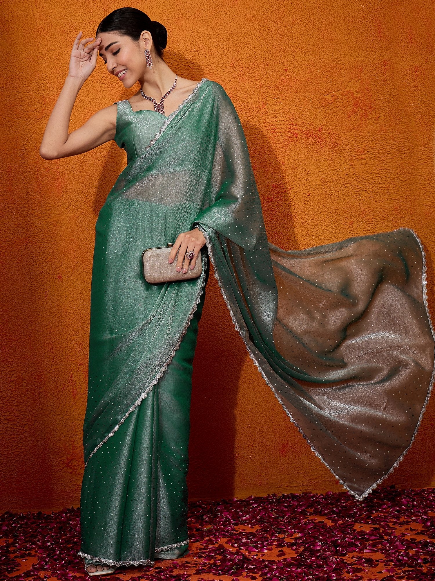 Get the best Kanchipuram silk sarees