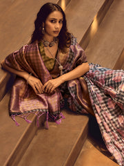 Get the best Banarasi saree