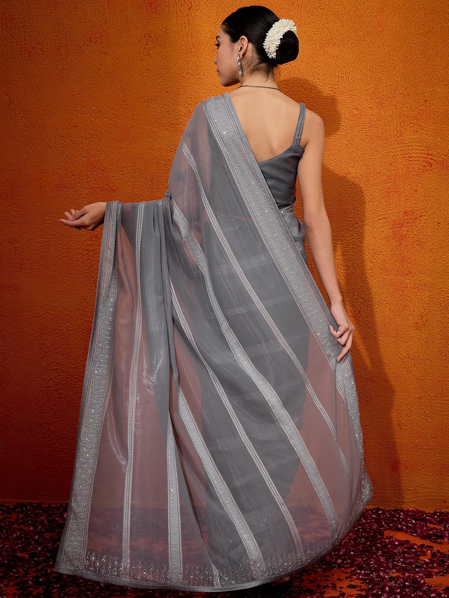 Get the best Banarasi silk saree