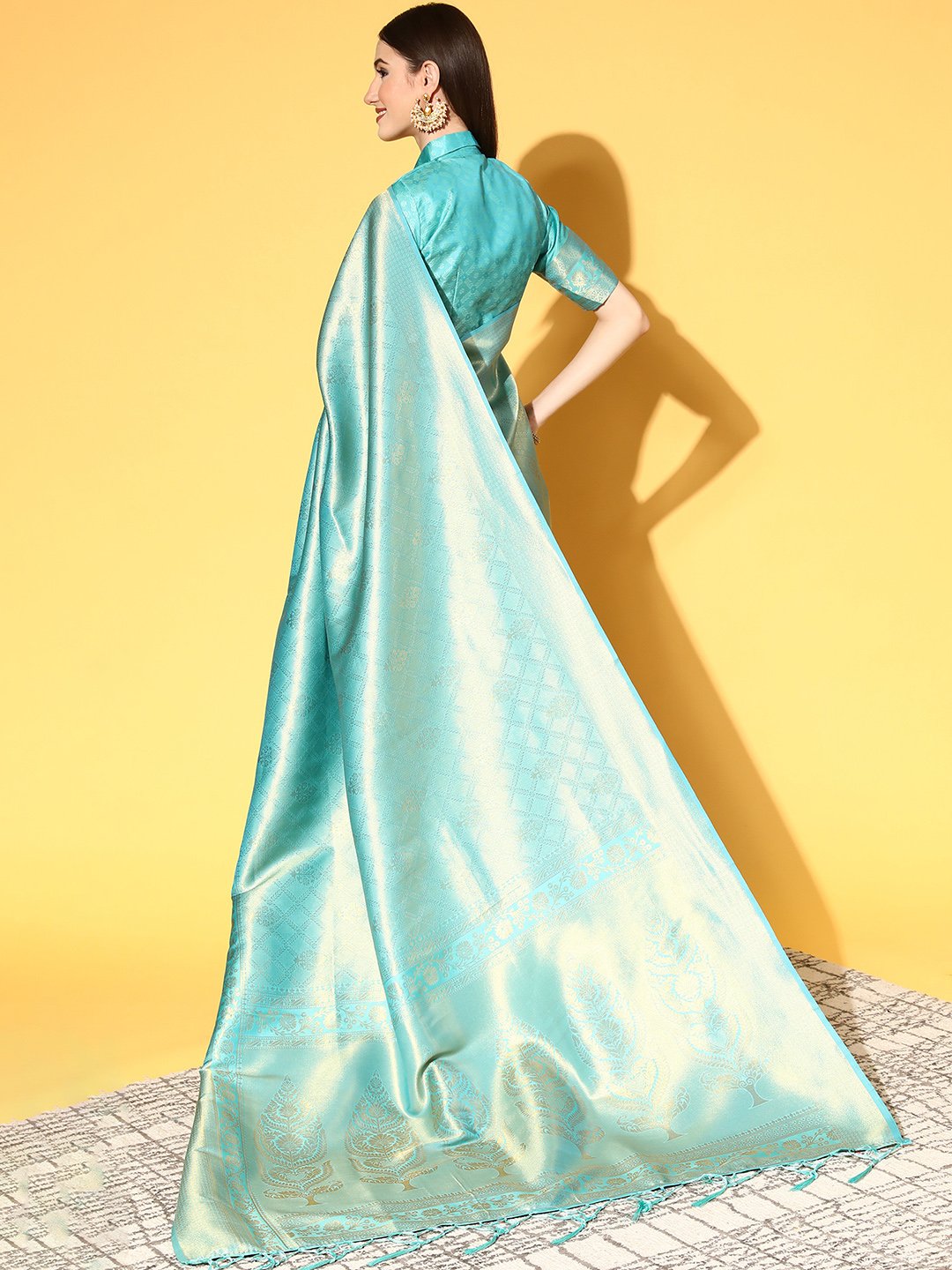 partywear designer saree for festive occasions