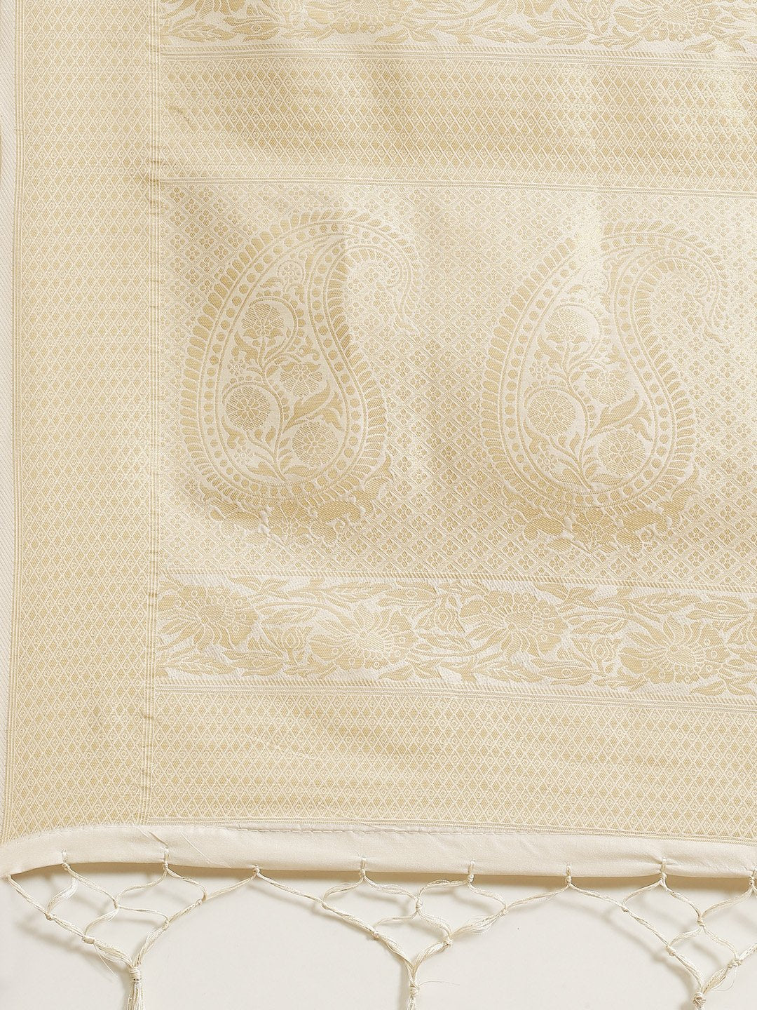 Get the best saree manufacturer