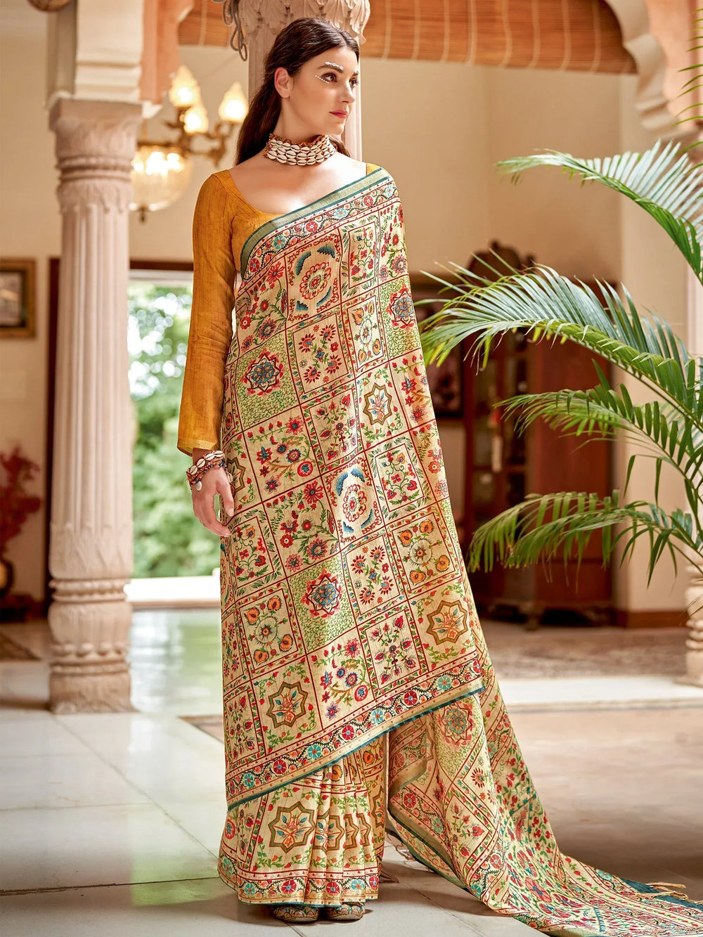 Get the best ready-to-wear saree