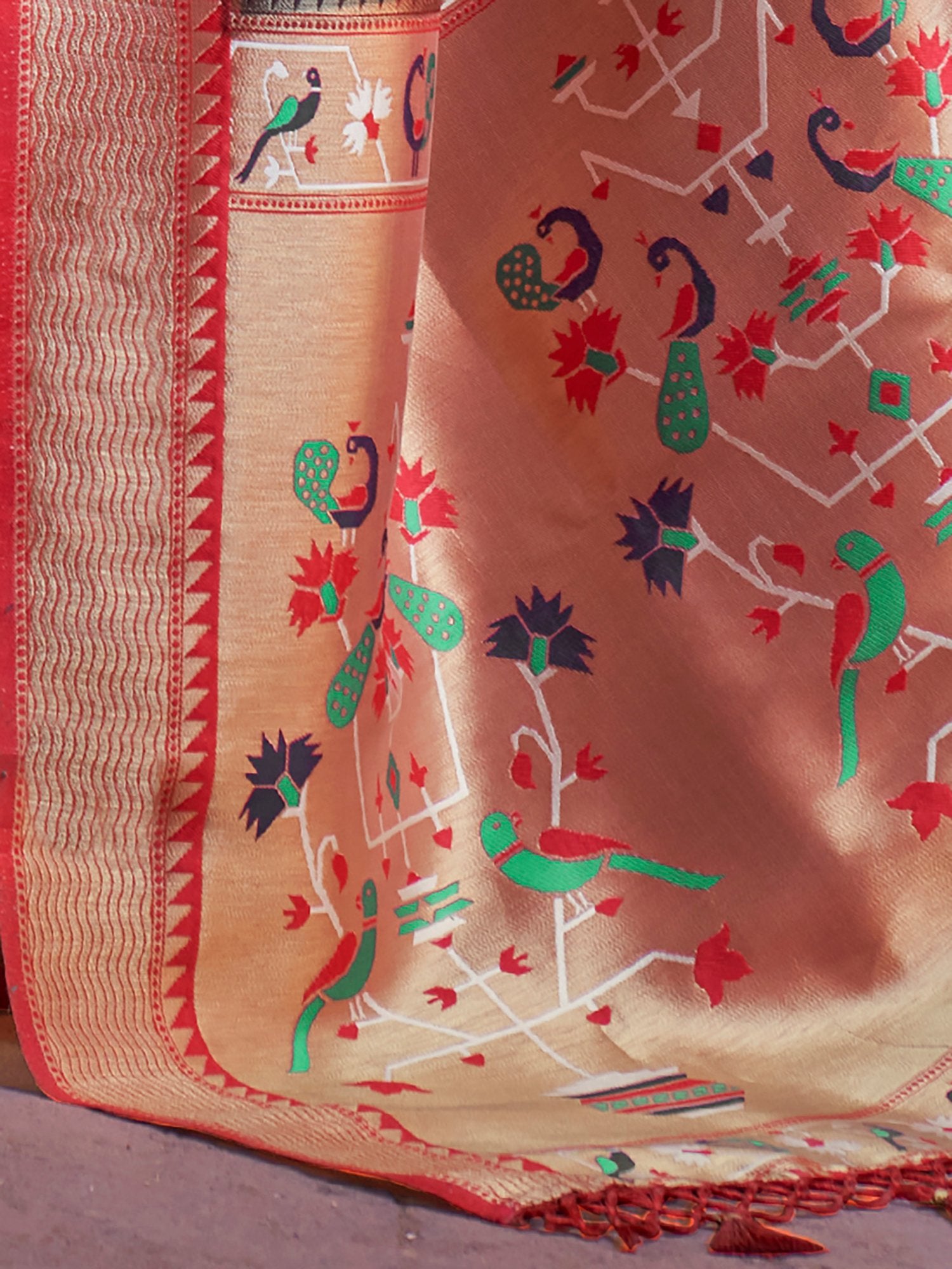 Get the best buy saree