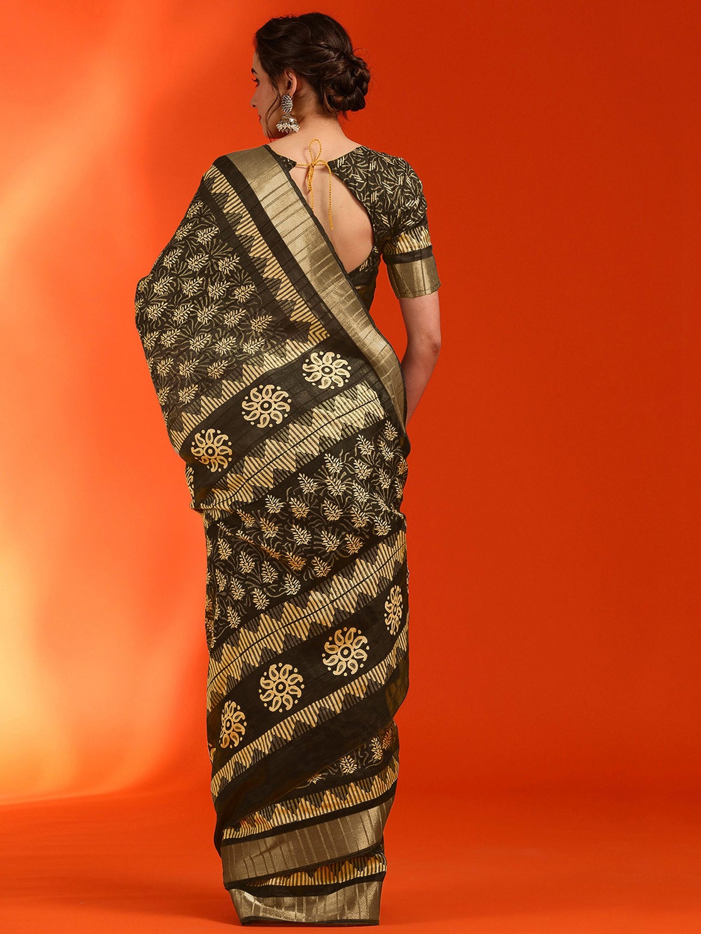 Get the best best saree