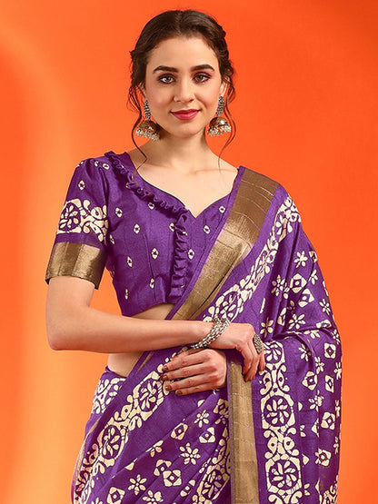 Magenta Sungudi Silk Blend Printed Saree