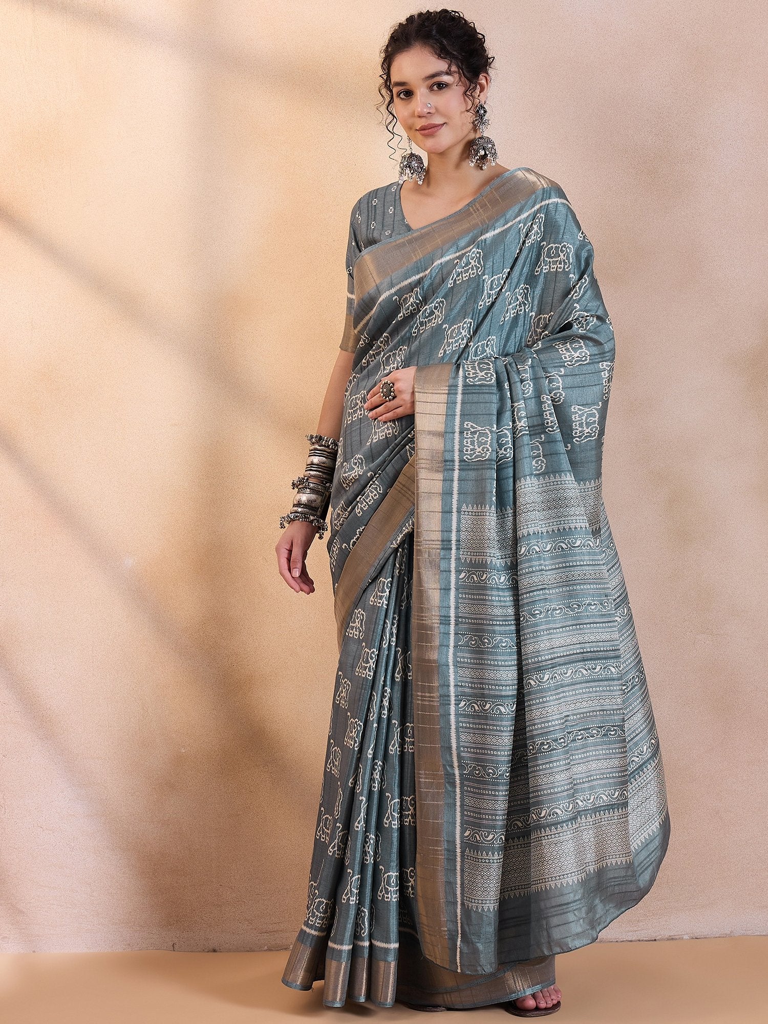 Get the best myntra saree