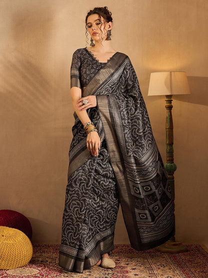 Black Sungudi Silk Blend Printed Saree