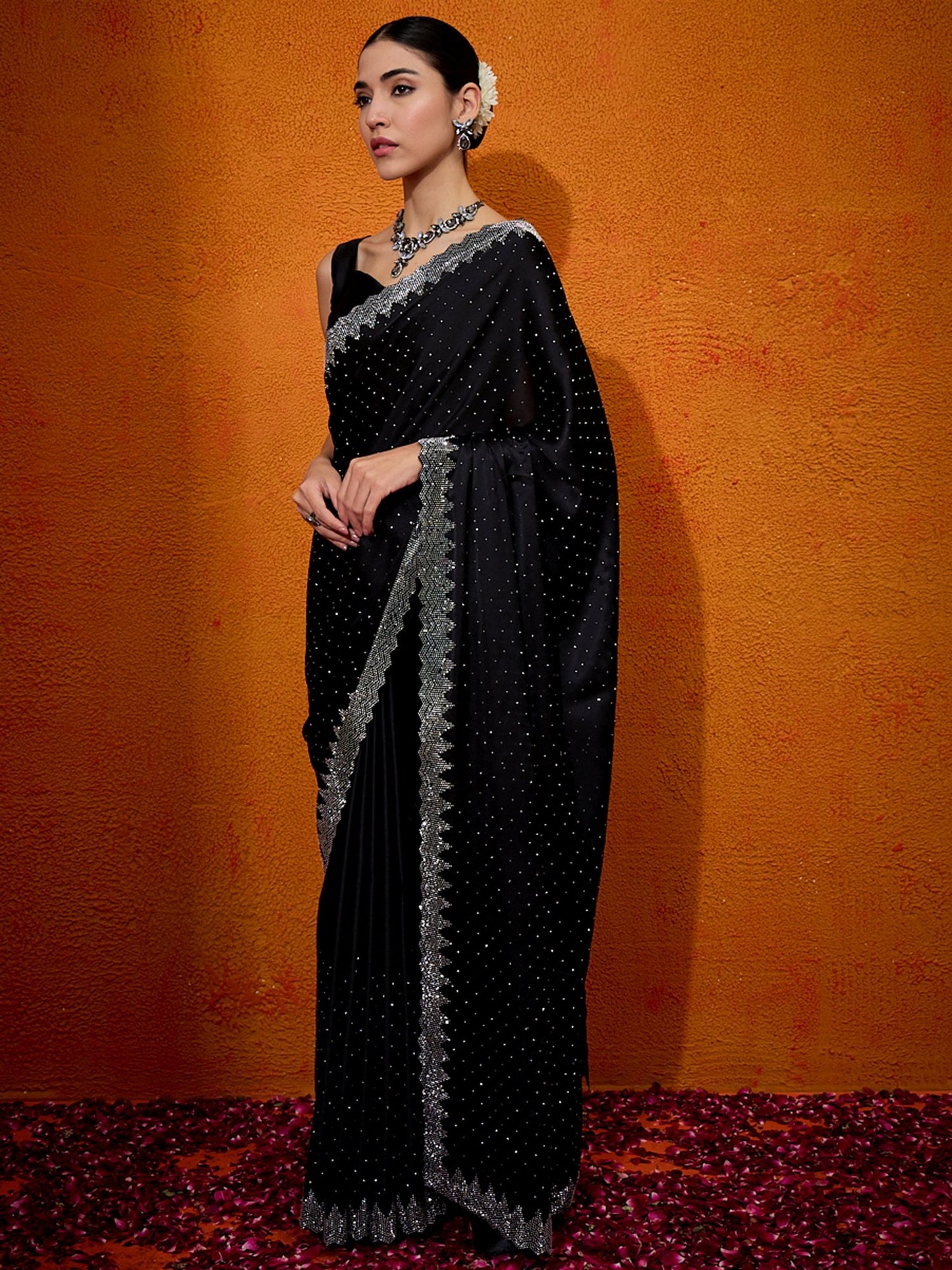 Get the best Dulhan saree