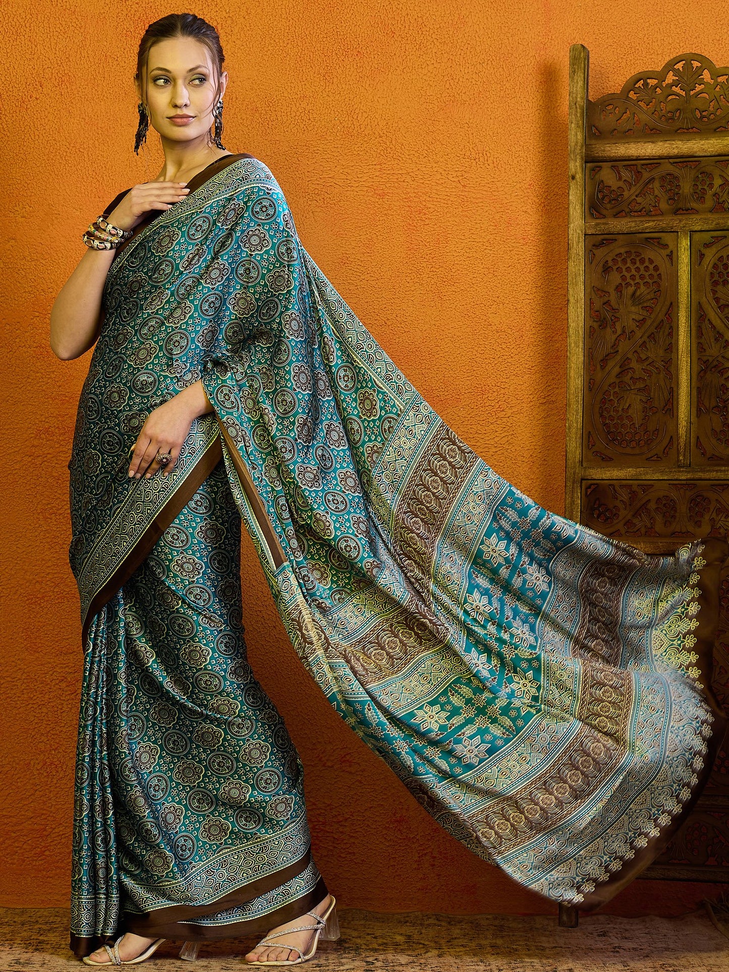 Get the best amazon best saree