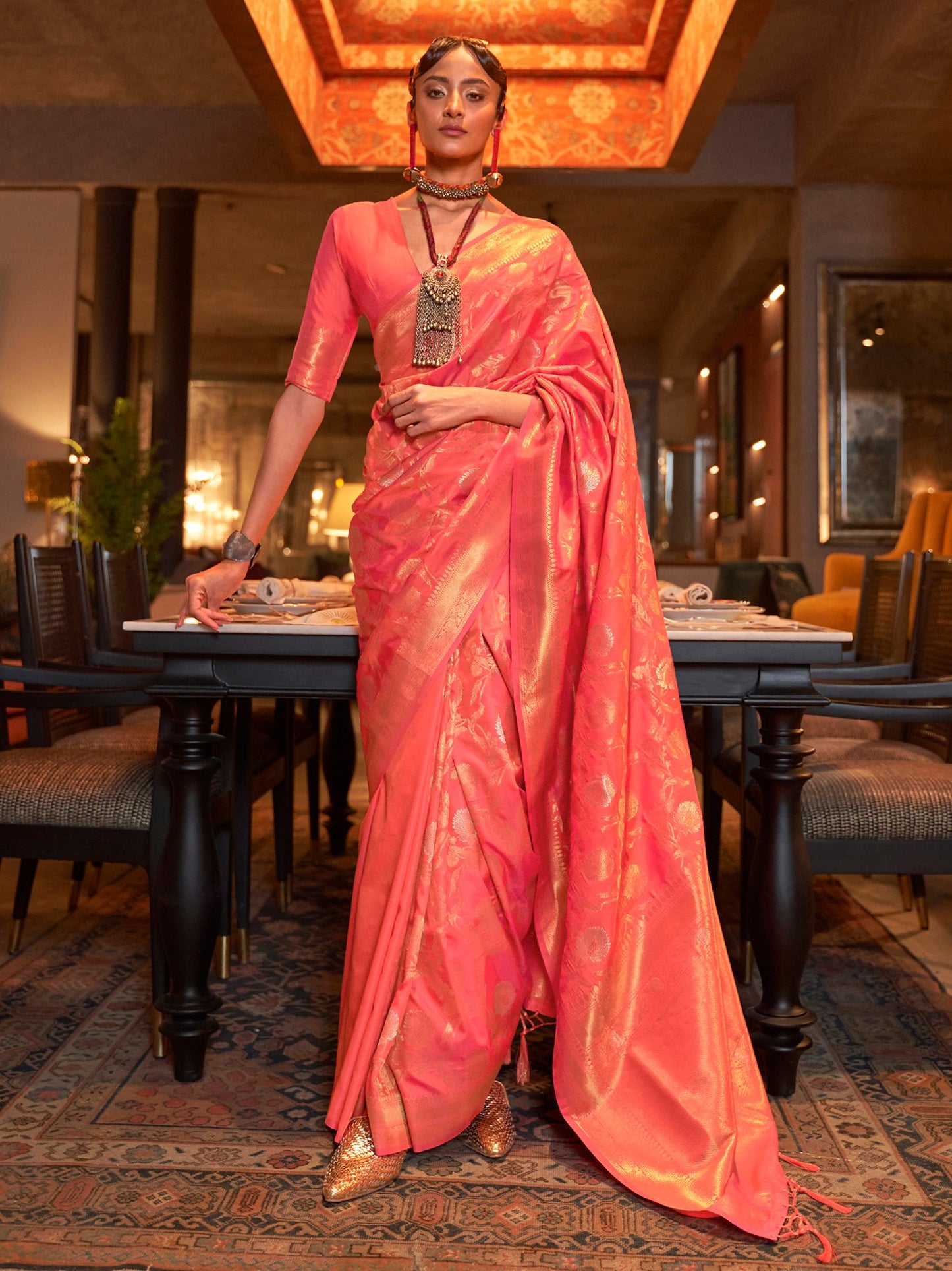 Get the best latest saree design