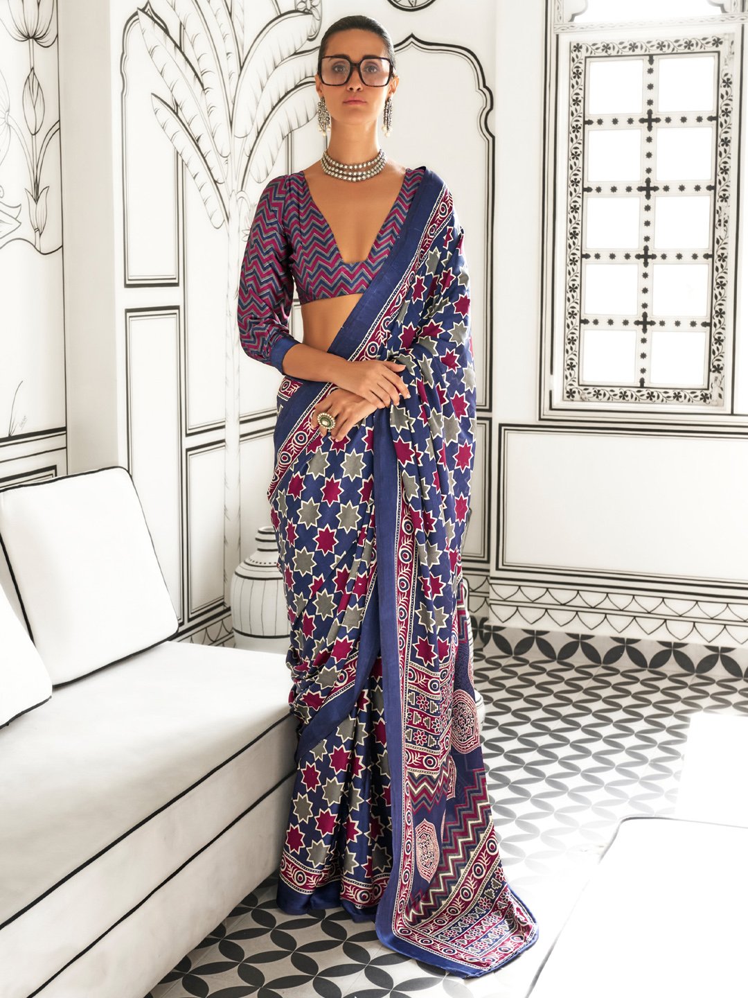 Get the best new saree design