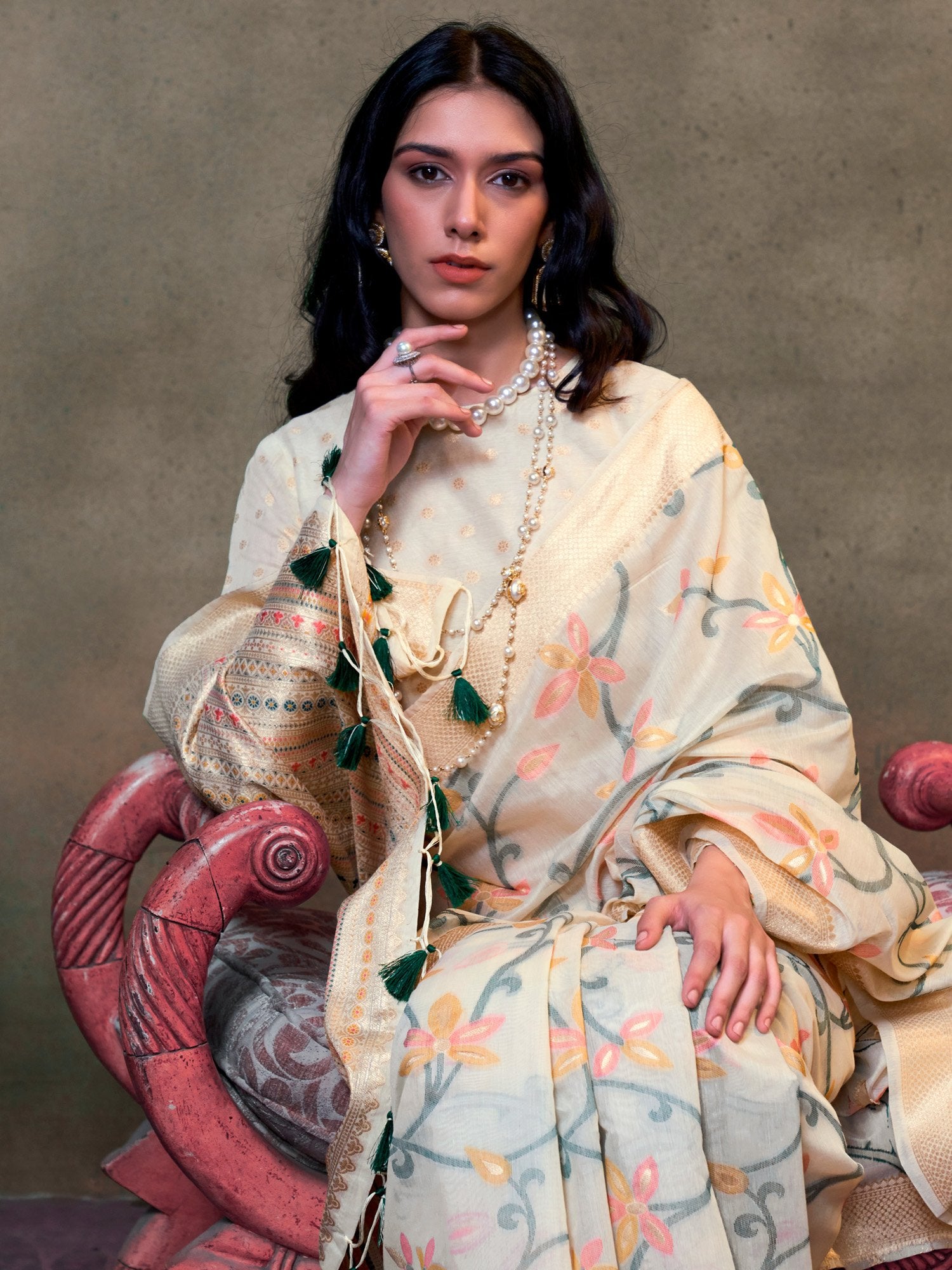 Get the best online saree store