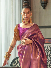 Get the best Banarasi silk saree