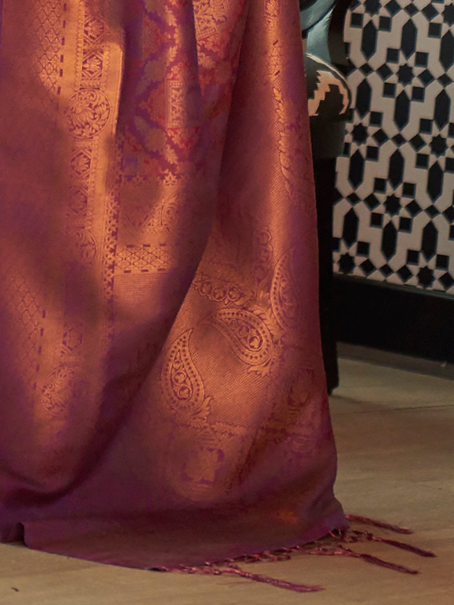 Get the best online saree store