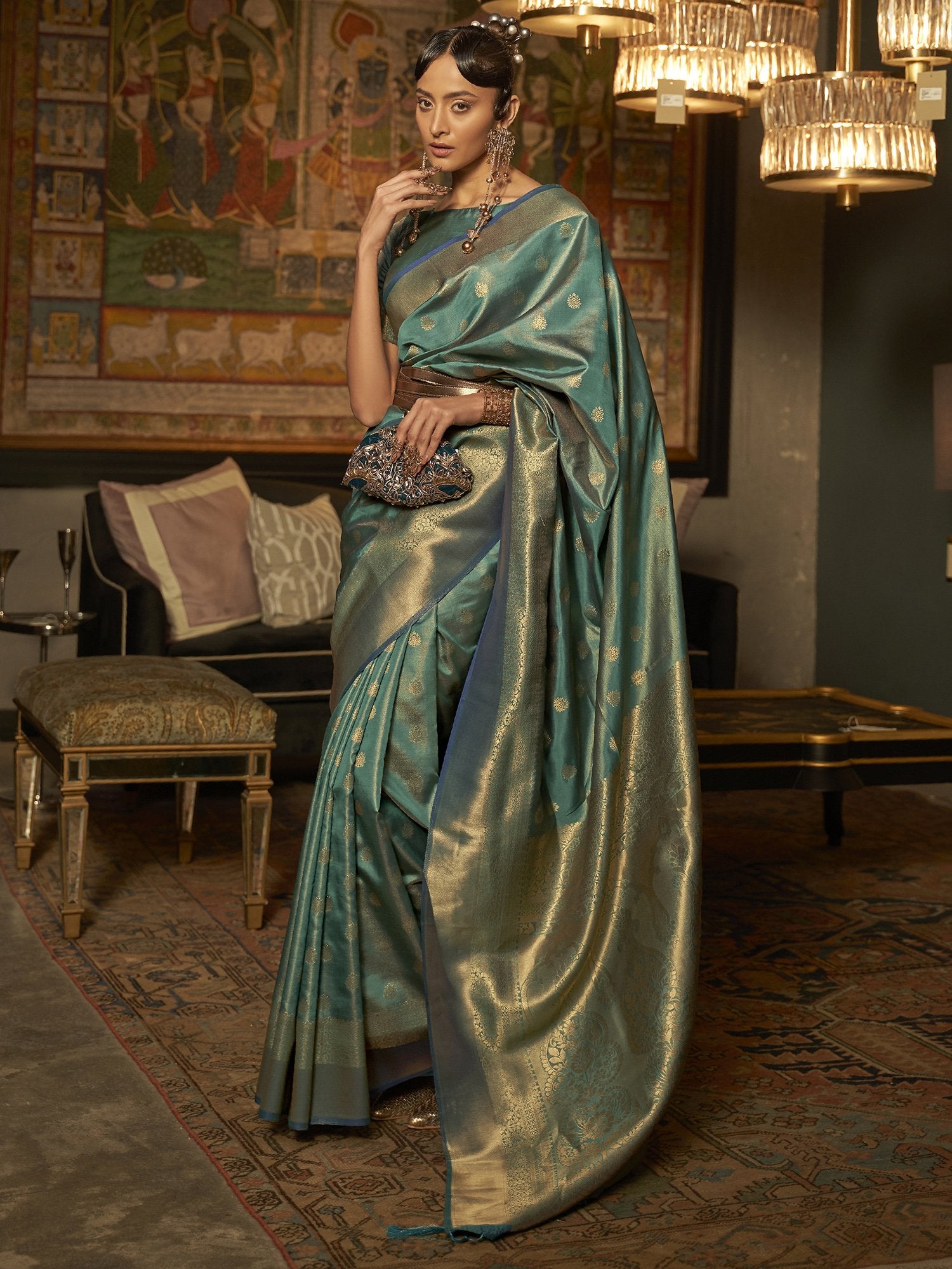 Get the best new saree design