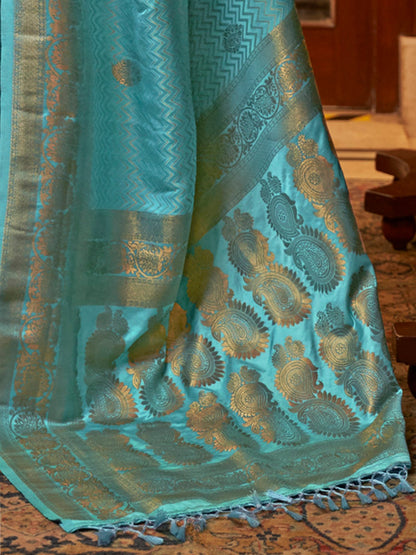 Get the best party wear suits