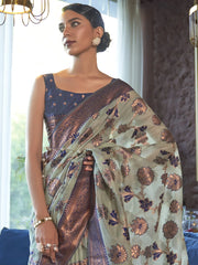 Get the best designer saree