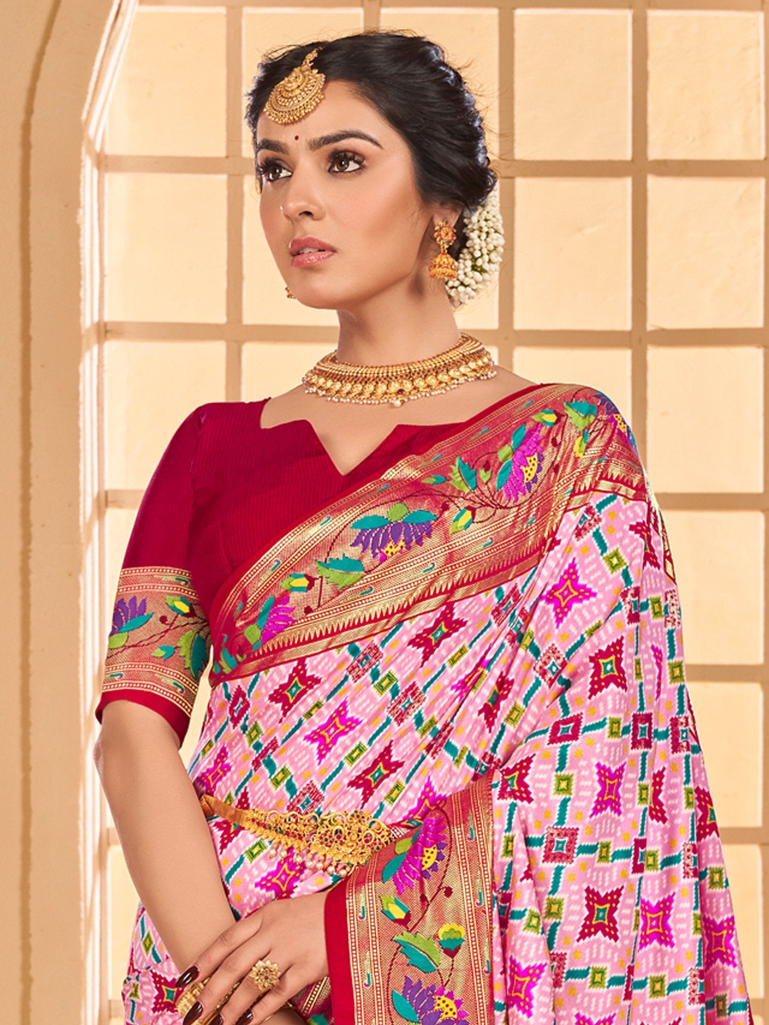 Get the best wedding sarees