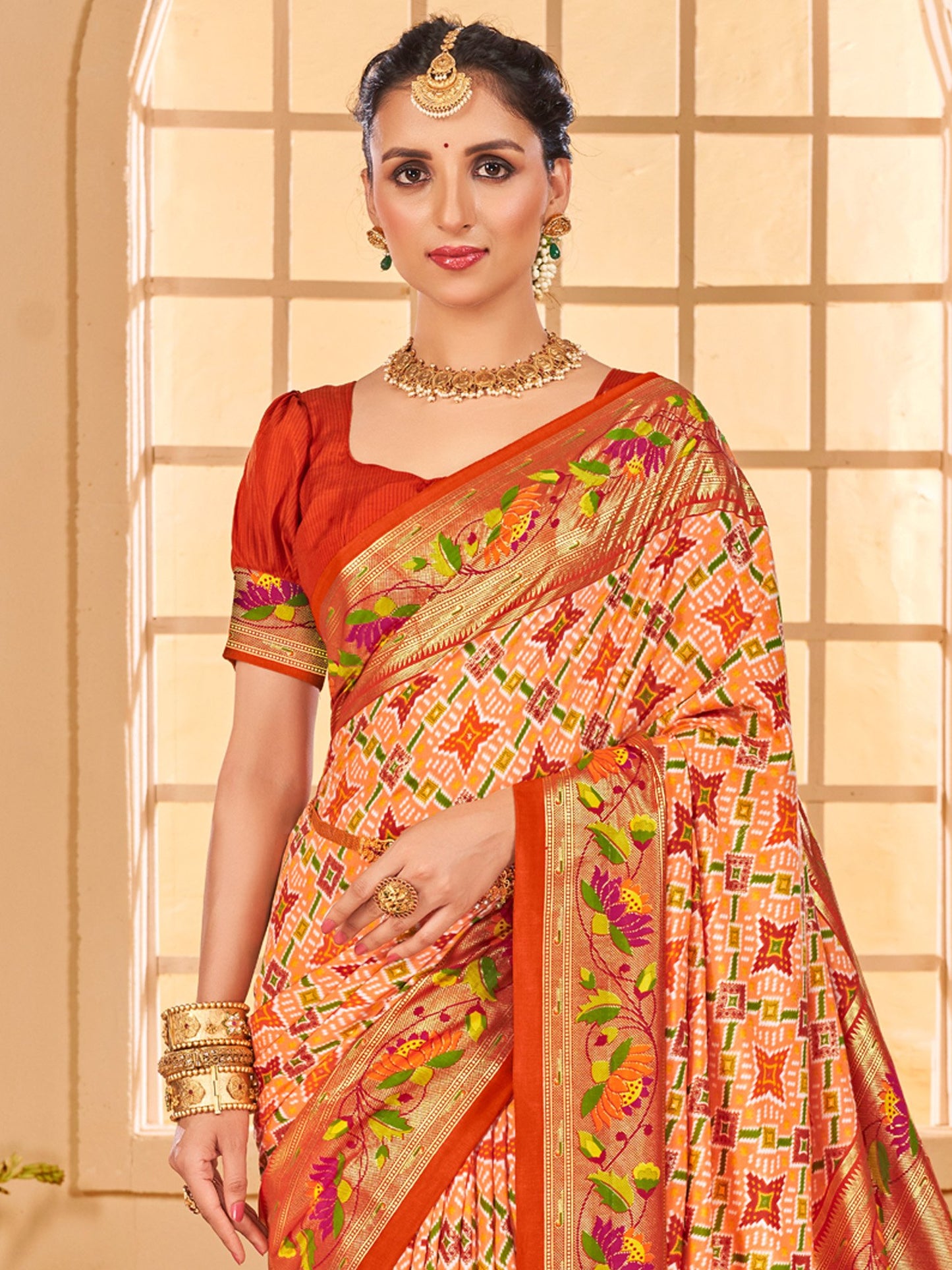 Get the best party wear saree