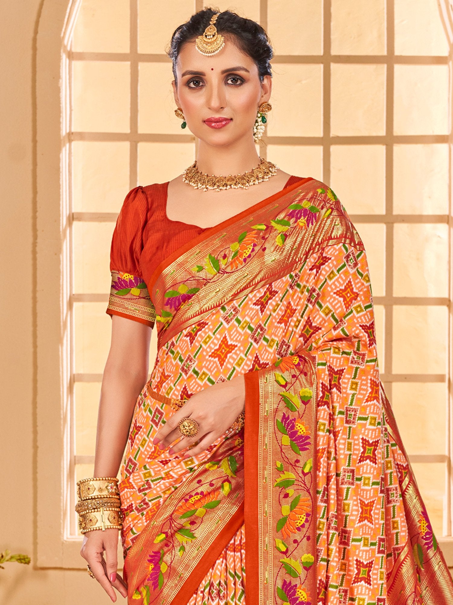 Get the best party wear saree