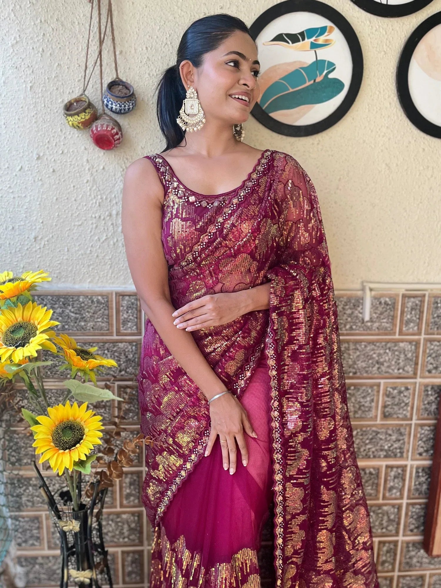 Elegant Magenta Designer Zari Woven Saree - The Dori Store