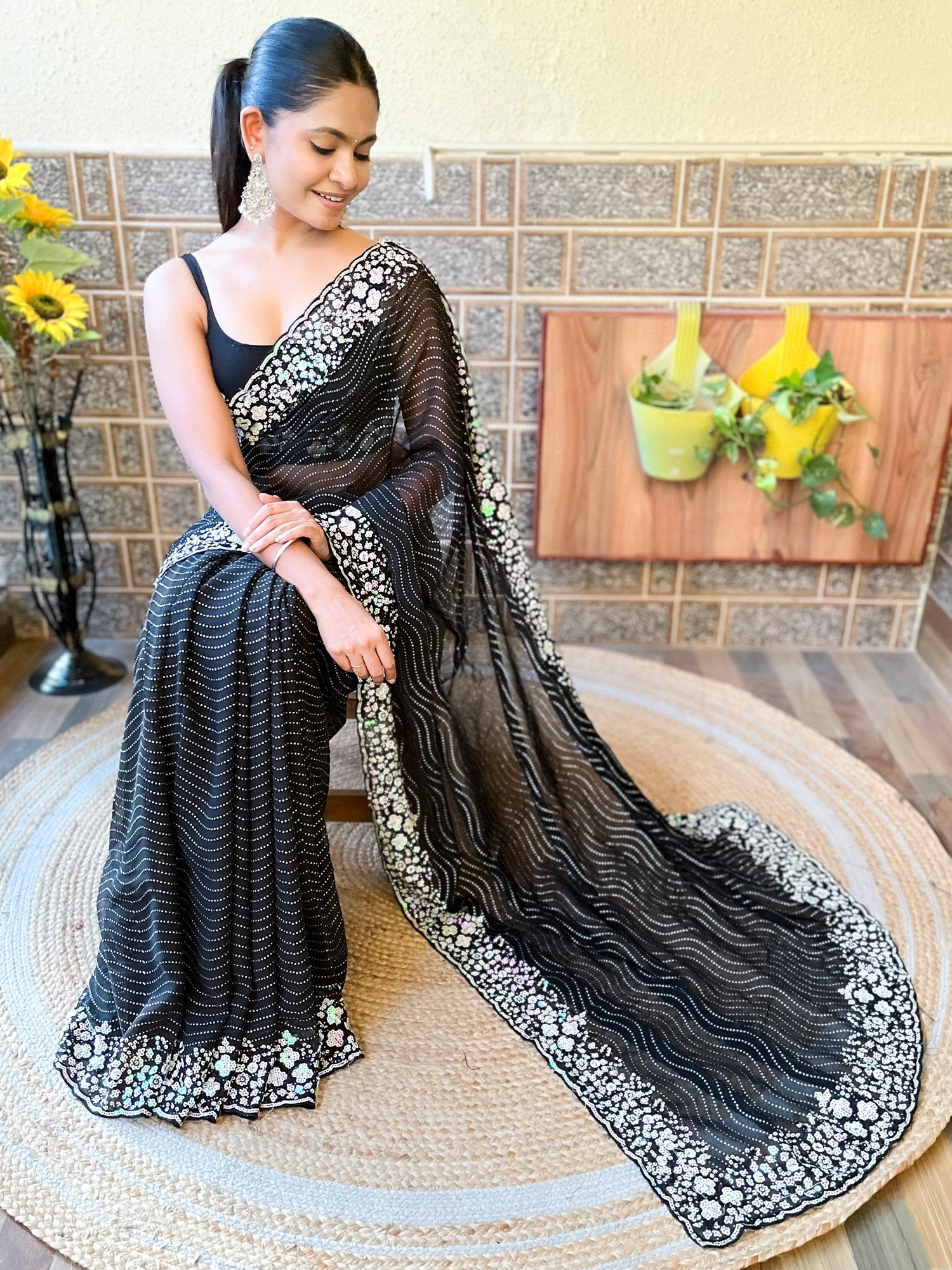 Get the best saree shops in Chandni Chowk