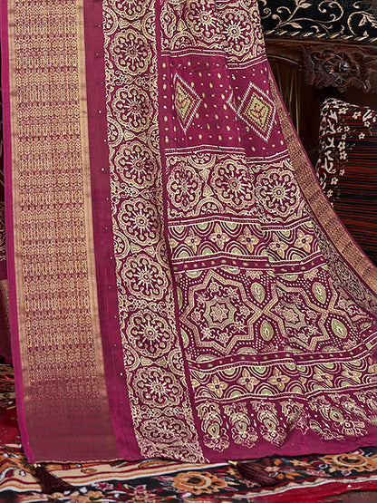 Get the best kanjeevaram South Indian bridal saree