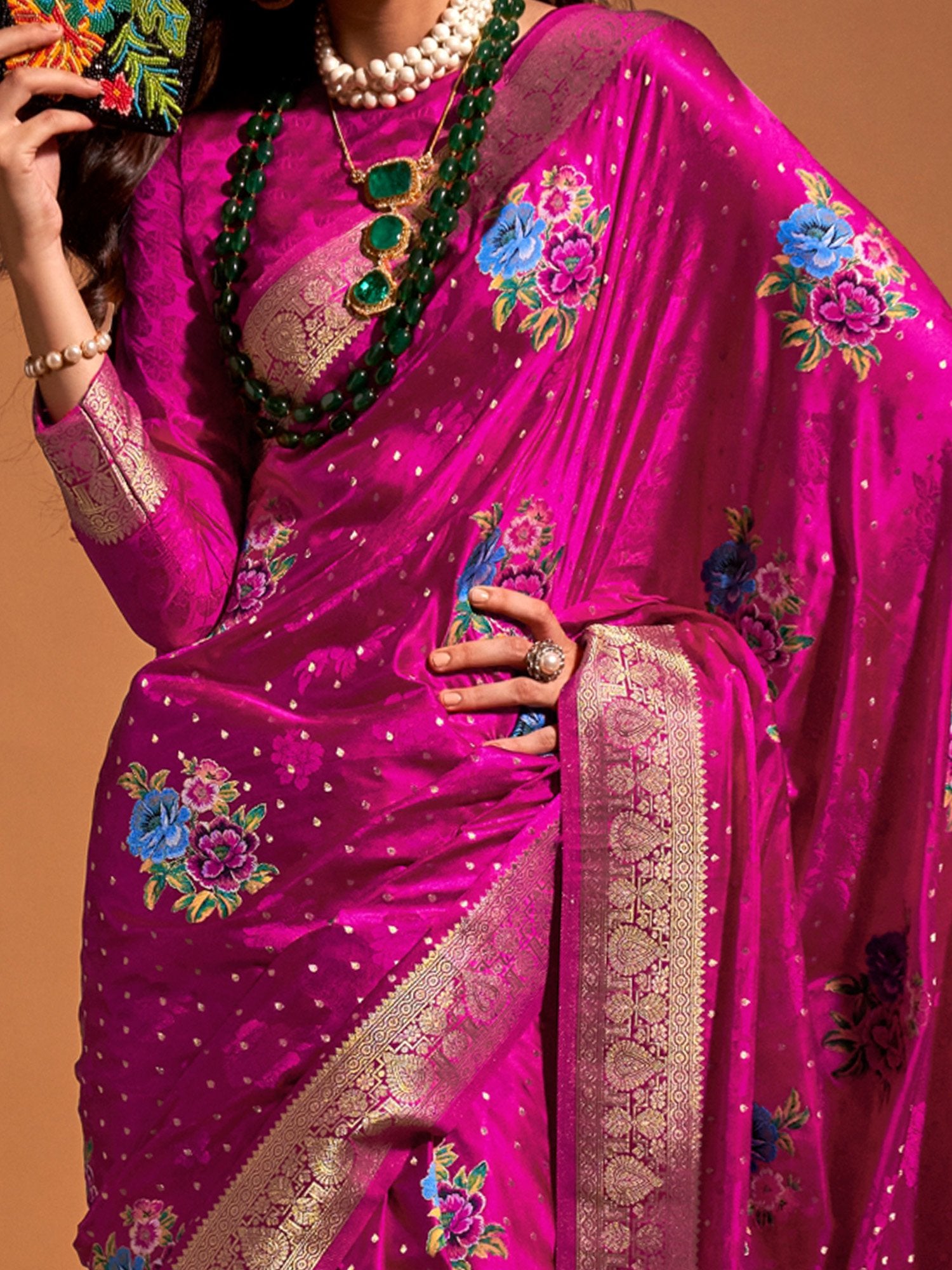 Get the best party wear suits