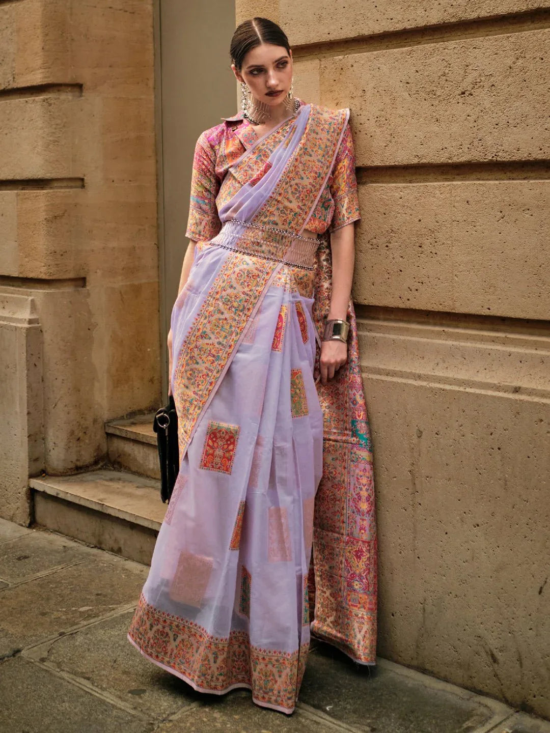 Lavendar Banarasi Silk Blend Woven Saree - The Dori Store