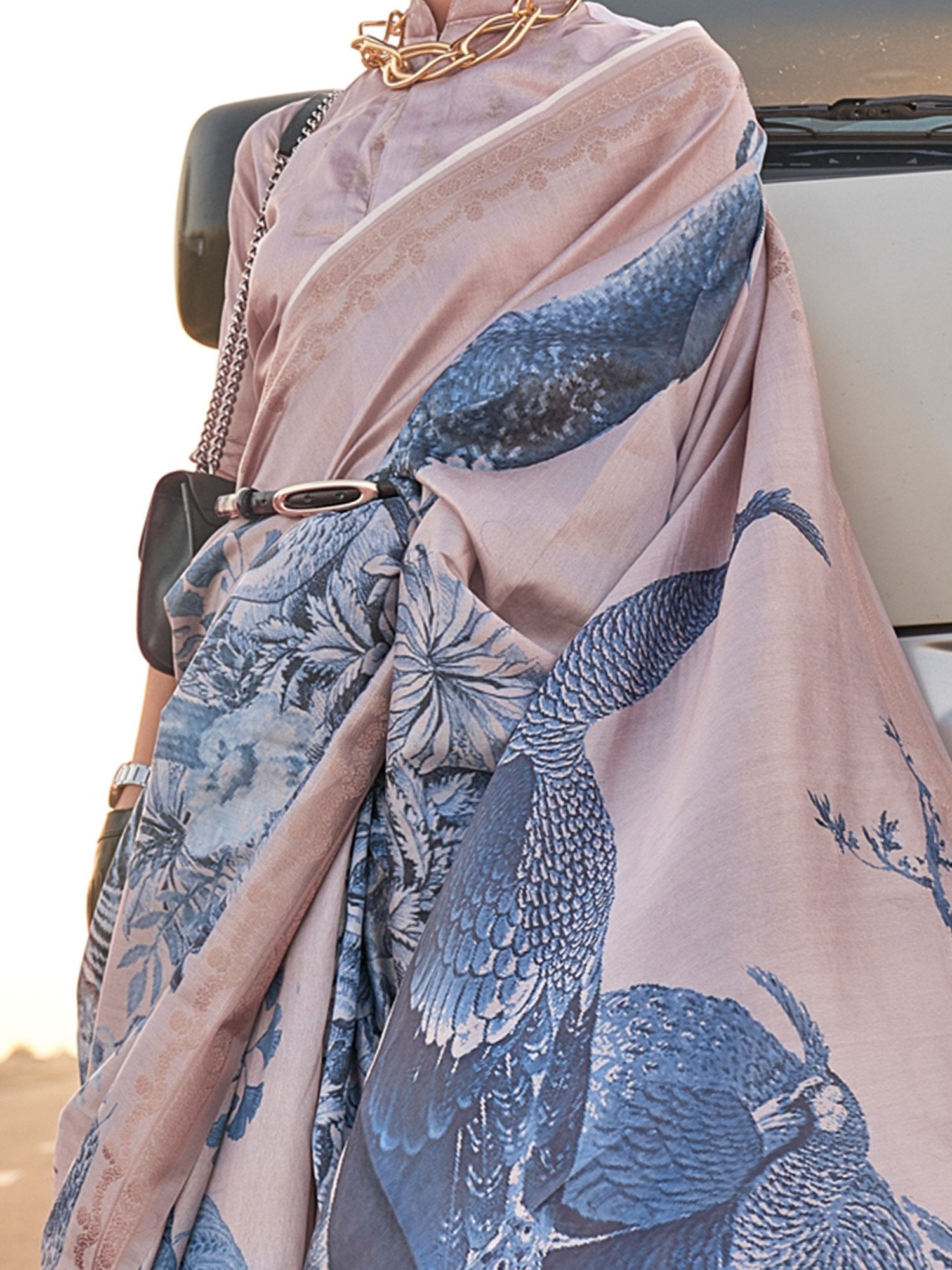 Get the best Kanchipuram silk sarees