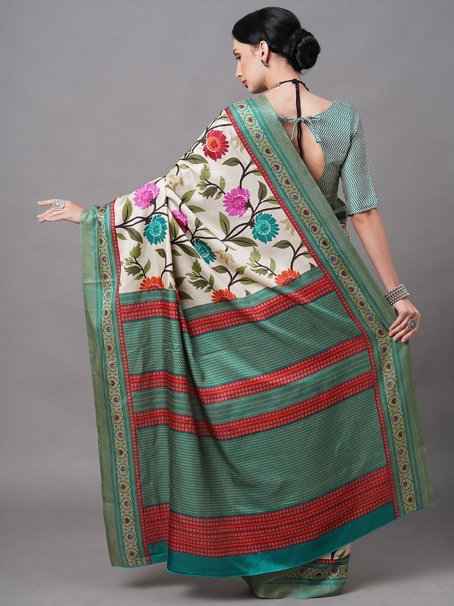 Get the best pathani saree